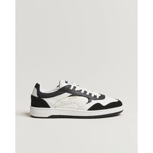 Axel Arigato Arlo Sneaker White/Black