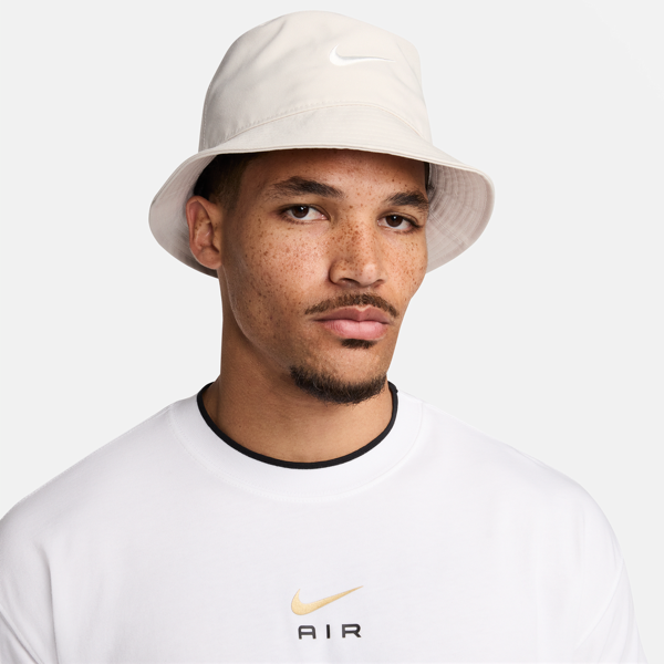 nike cappello con swoosh  apex - marrone