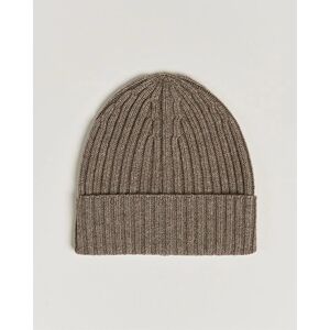 Piacenza Cashmere Ribbed Cashmere Beanie Taupe