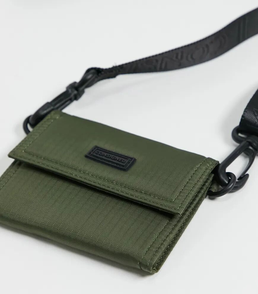 Consigned cross body wallet-Green  Green