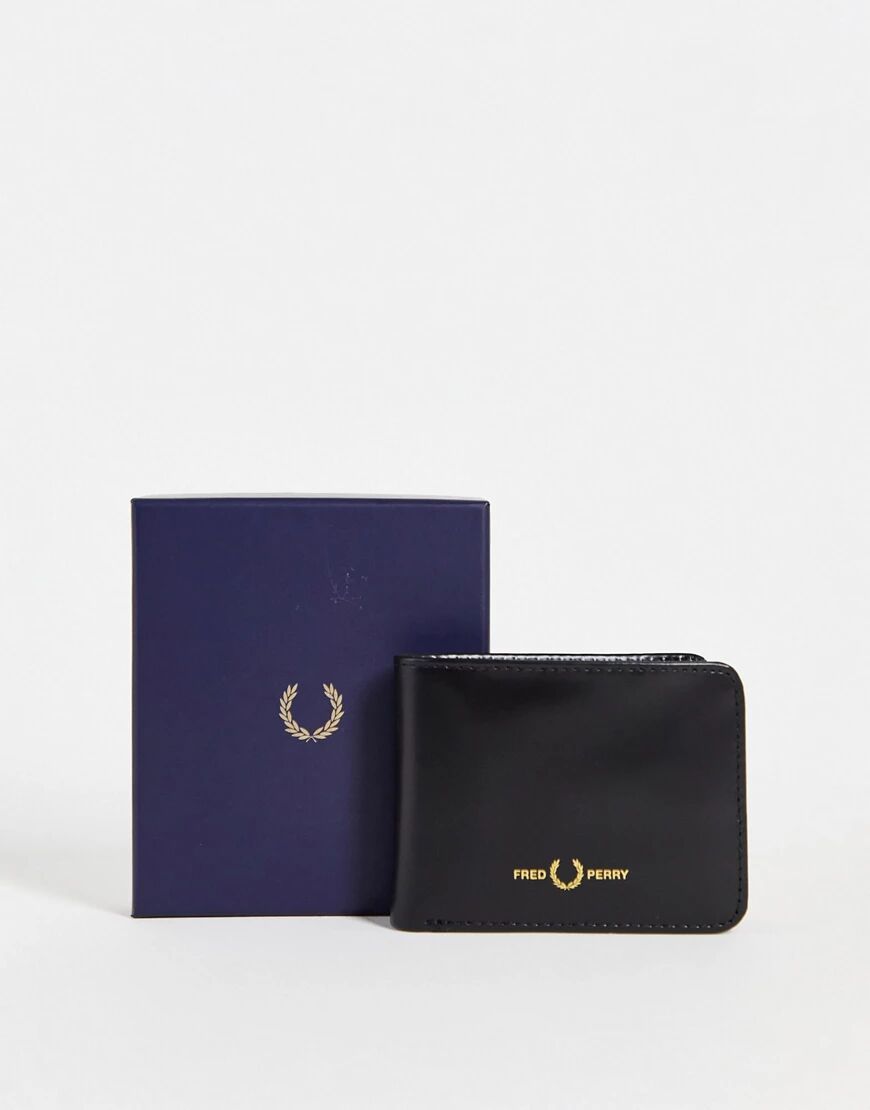 Fred Perry matt leather billfold wallet in black  Black