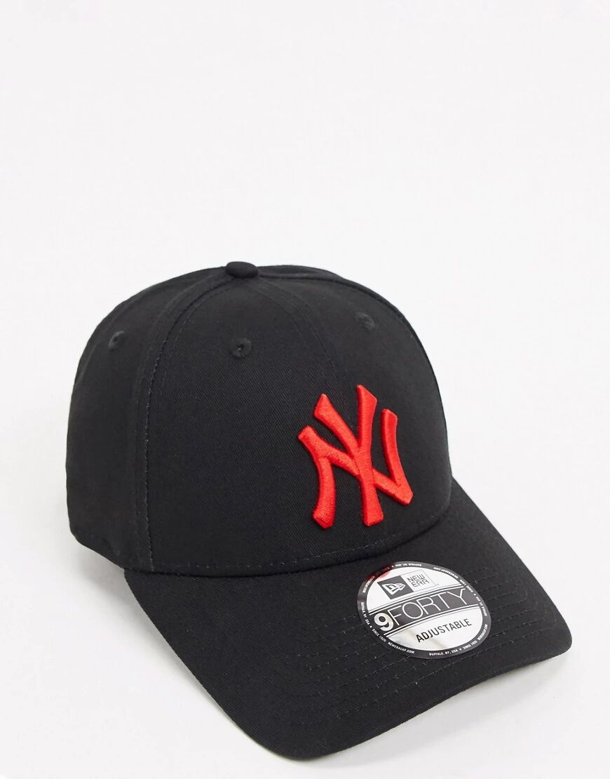 New Era 9forty NY Yankees cap in black  Black
