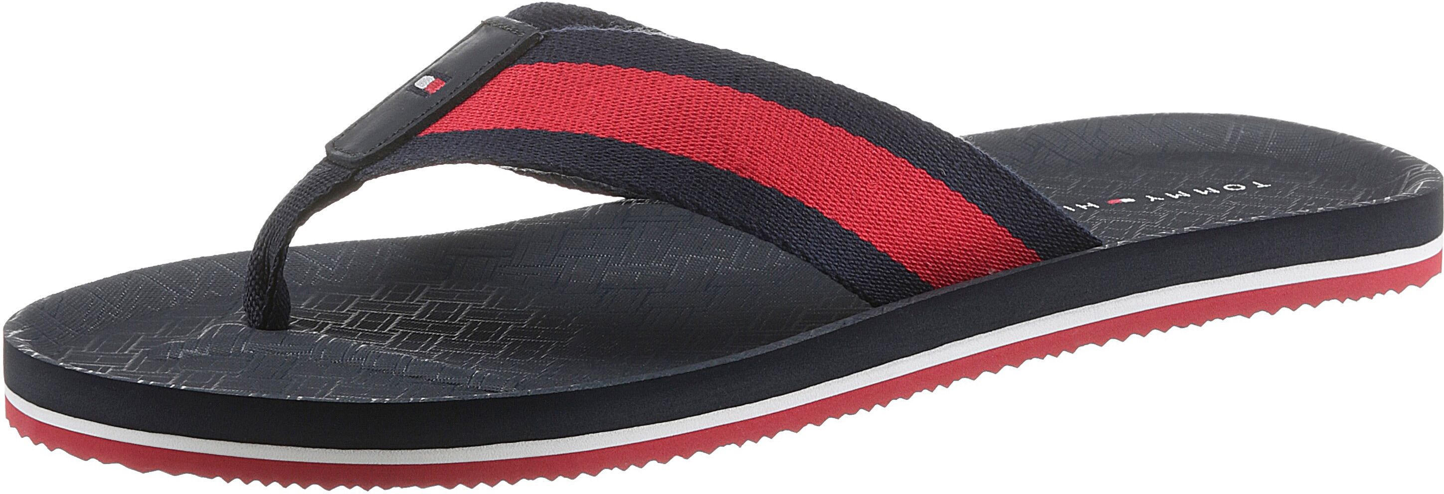 Tommy Hilfiger Zehentrenner »PRINTED COMFORT BEACH SANDAL«, mit vorgeformter... rot  40 41 42 43 44 45 46 47 48