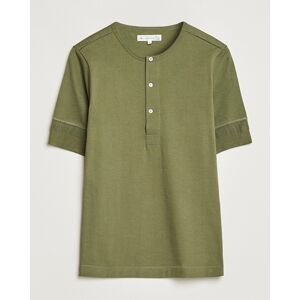 Merz b. Schwanen Short Sleeve Organic Cotton Henley Army