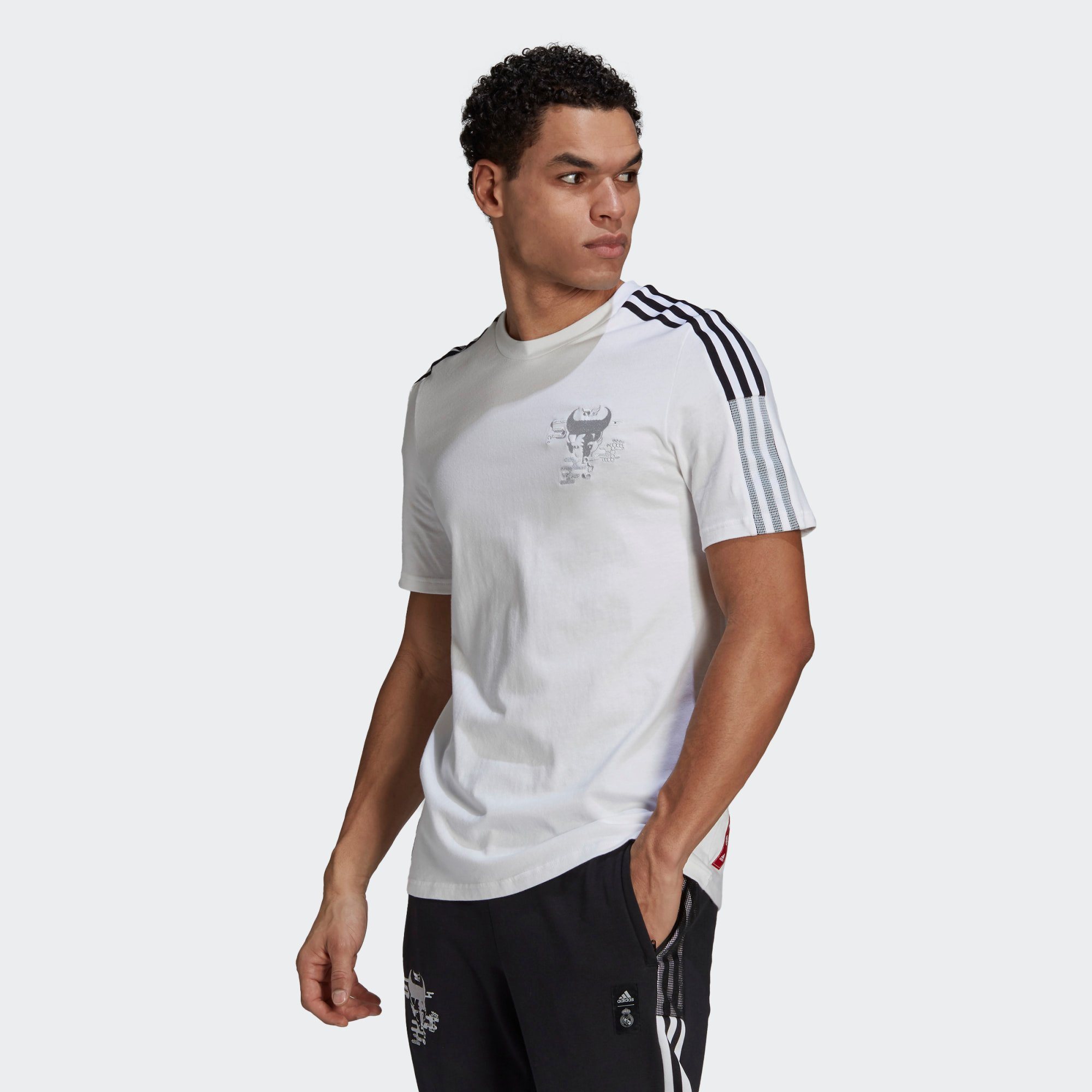Adidas Performance Fußballtrikot »Real Madrid CNY T-Shirt«
