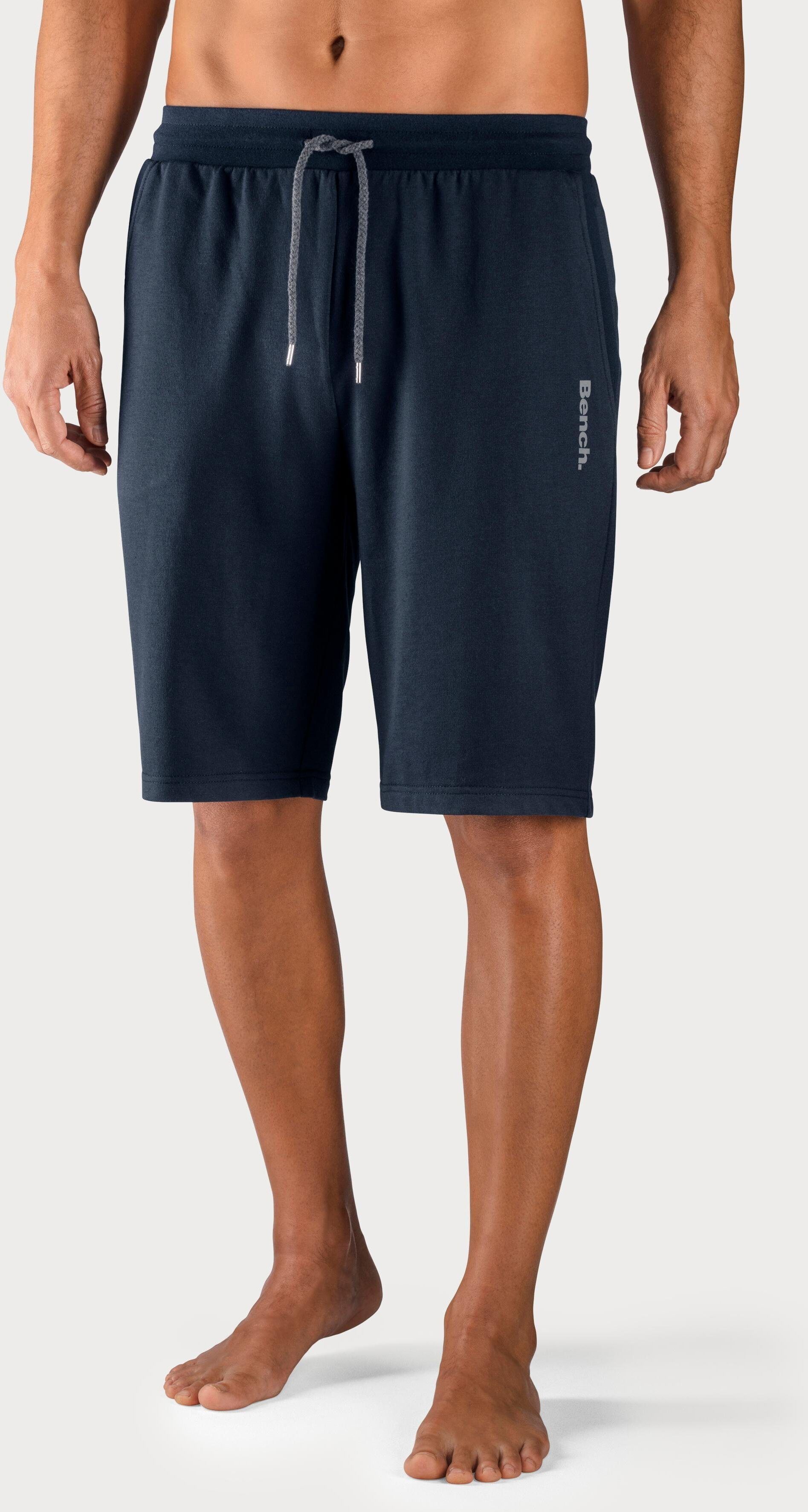 Bench. Sweatshorts mit seitlichen Taschen, navy