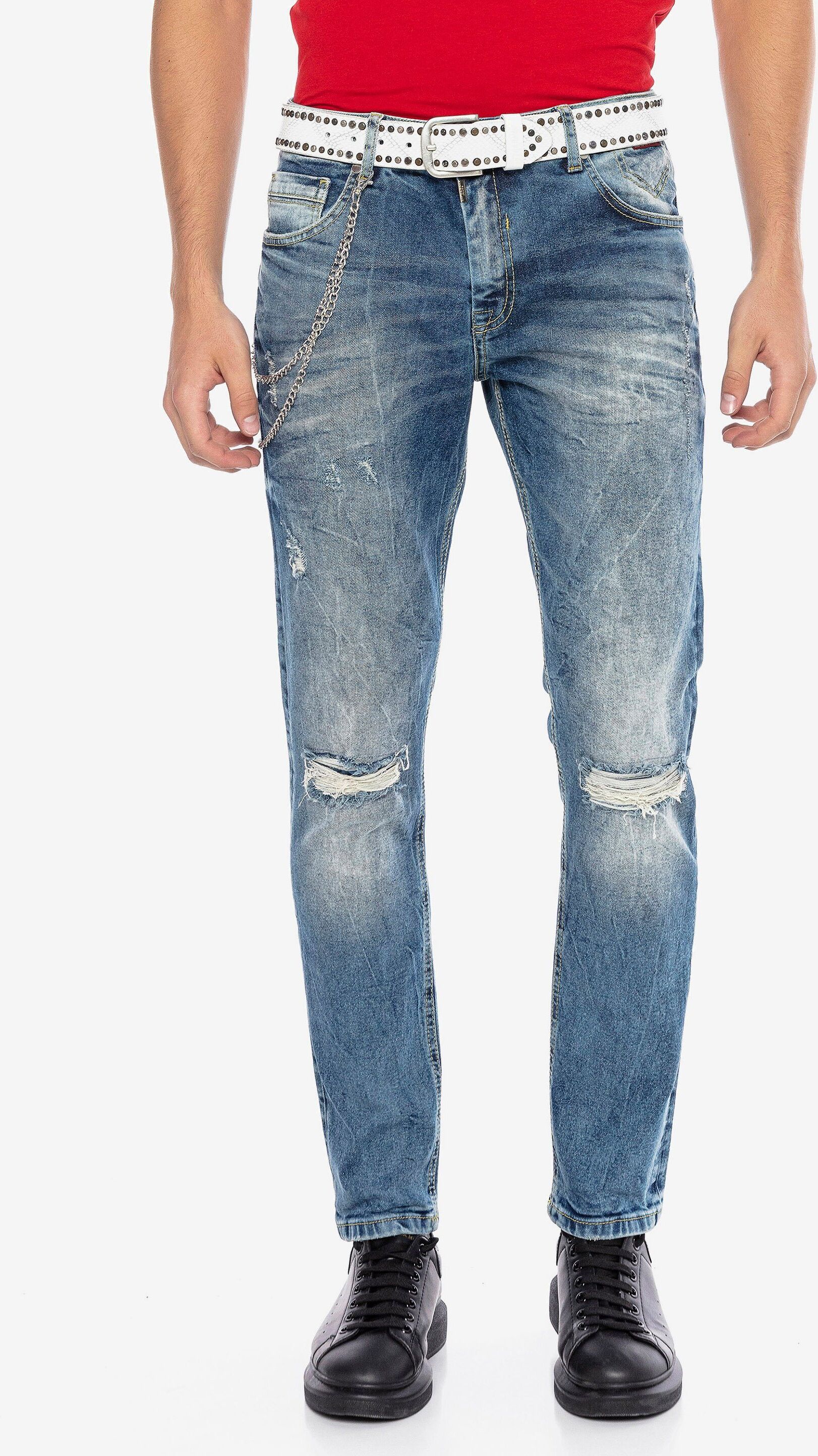 Cipo & Baxx Bequeme Jeans im angesagten Used-Look in Slim Fit