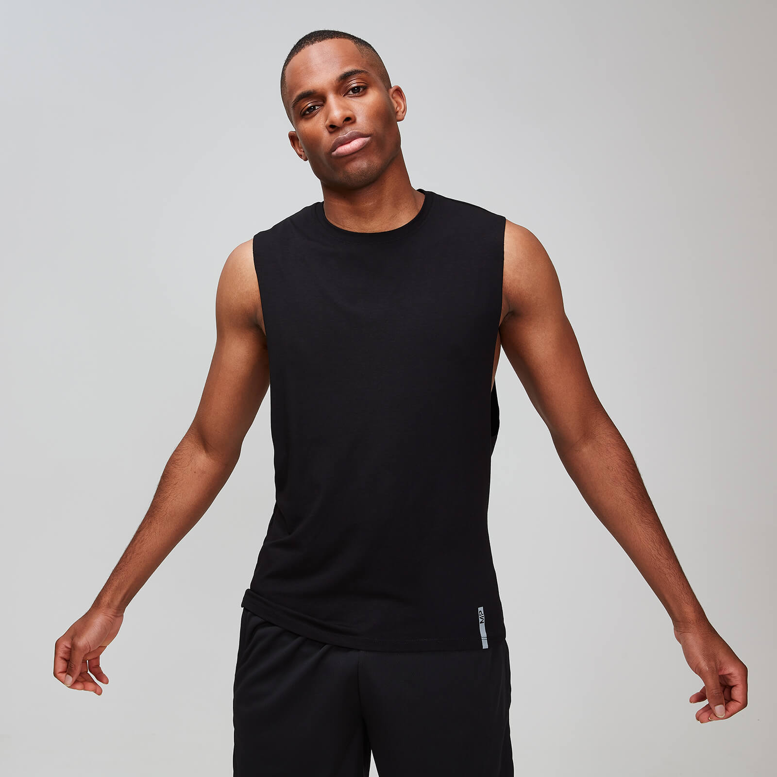 Mp Camiseta sin mangas con sisas caídas clásica Luxe para hombre de  - Negro - M