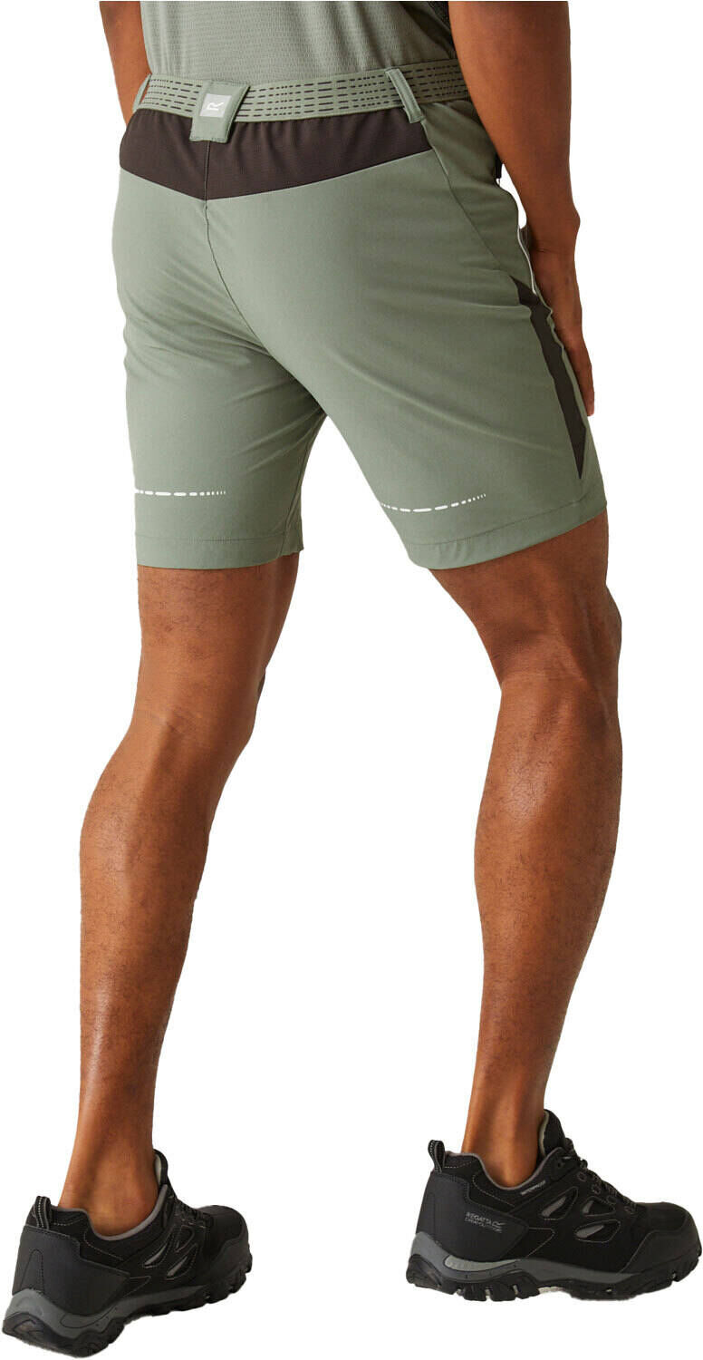 Regatta mountain ii pantalón corto montaña hombre Verde (40)