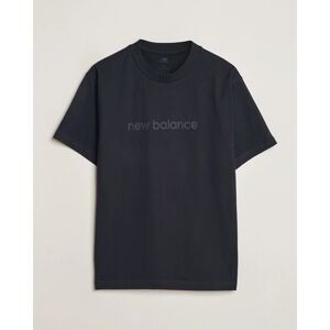 New Balance Shifted Graphic T-Shirt Black - Sininen - Size: EU40 EU41,5 EU42 EU42,5 EU43 EU44 - Gender: men