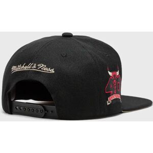 NBA WITH LOVE SNAPBACK BULLS men Caps black en taille:ONE SIZE