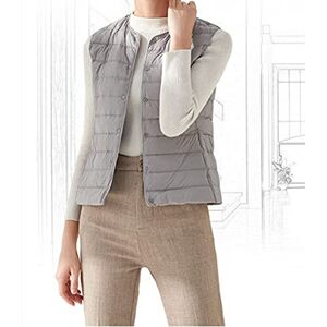 KHJH Doudoune sans Manche Gilet,Doudoune Femme Col Rond Court Léger Matelassé sans Manches Bouton Gilet Slim Manteau Rembourré Bodywarmer pour Automne Hiver Quotidien Marche en Plein Air,Gris,XXL - Publicité