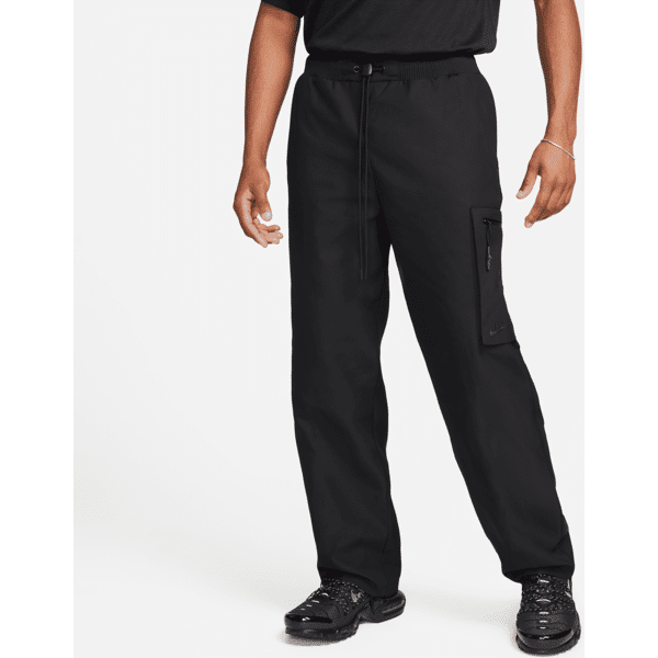 nike pantaloni utility in tessuto  sportswear tech pack – uomo - nero