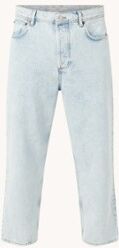 MANGO Nestor tapered cropped jeans met lichte wassing - Lichtblauw