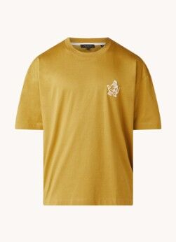 Ted Baker Oversized T-shirt met logoborduring en backprint - Okergeel