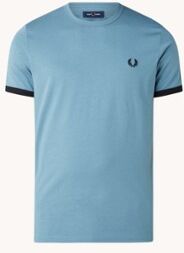 Fred Perry Ringer T-shirt met logoborduring - Blauw