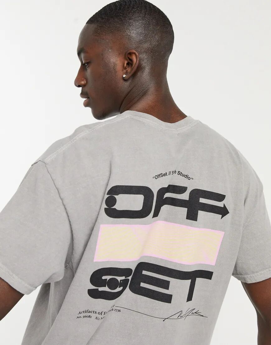 New Look oversized t-shirt with off set back print in grey  Grey