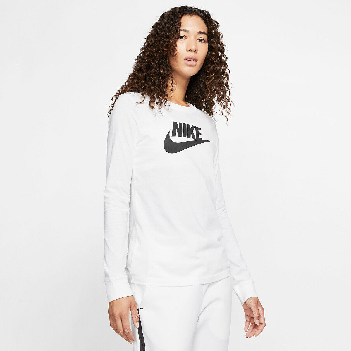 NIKE T-shirt manches longues col rond