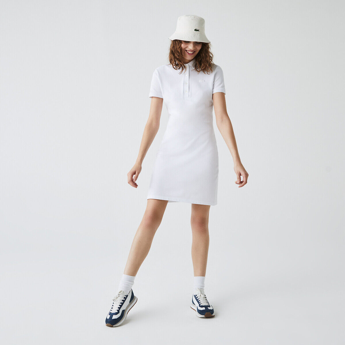 LACOSTE Robe tennis mi-longue cintrée