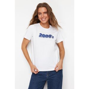 Trendyol Collection Weißes Bedrucktes Strick-t-shirt Mit Rundhalsausschnitt Und Normaler Passform, 100 % Baumwolle, für Damen - XS