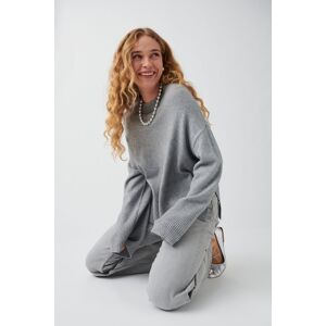 Gina Tricot - Knitted crew neck sweater - Striktrøjer- Grey - S - Female  Female Grey