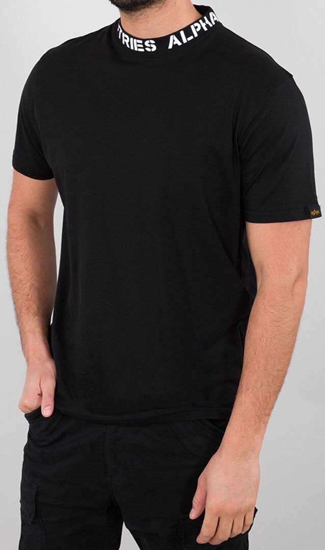Alpha Neck Print Camiseta - Negro (S)