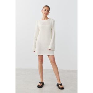 Gina Tricot - Open back crochet dress - neulemekot - White - S - Female - White - Female