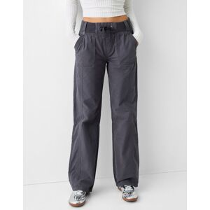 Bershka Pantalon Straight Coton Taille Côtelée Femme M Gris Foncé - Publicité