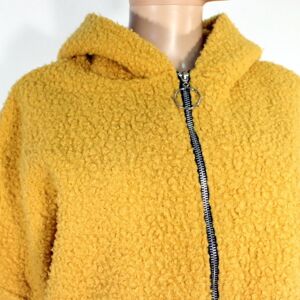 Veste A Capuche Femme Jaune Moutarde Taille Estimé L Jaune L - Publicité