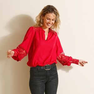 Blouse dentelle manches longues blousantes - BlancheporteMerveilleuse vous serez dans cette blouse qui joue la carte de l'ultra féminité et du glamour pour vous séduire. Dentelle ultra visuelle, manches blousantes et détails volantés, elle a de quoi vous  - Publicité