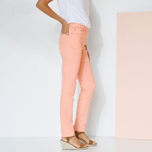 Pantalon stretch coutures affinantes - BlancheporteOffrez-vous une silhouette zero defaut avec ce pantalon cree avec des coutures decalees sur les côtes pour un effet affinant immediat. L'accessoire parfait? Une paire de talons et a vous la silhouette ela