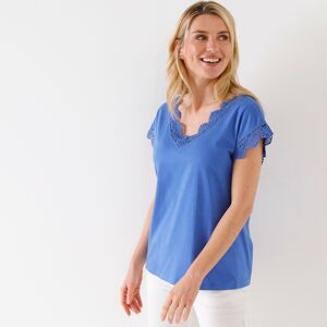 T-shirt uni col V macramé - BlancheportePourquoi on aime tant ce tee-shirt ? Pour sa fluidité, sa gamme colorée et ses charmants détails de macramé ! Comme nous, tombez sous son charme et vous ne voudrez plus le quitter.46/48Bleu - Publicité