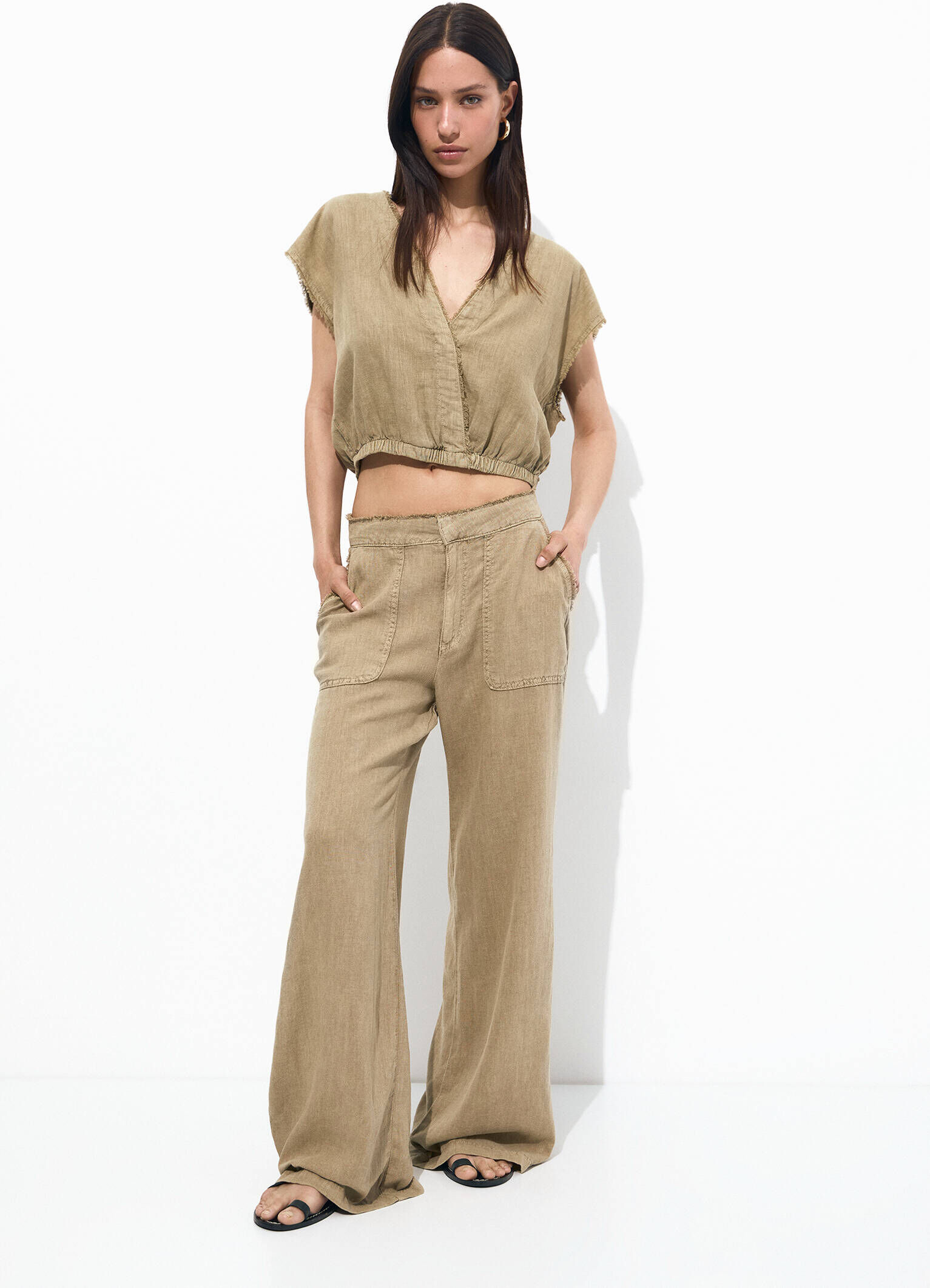 Pull&Bear Pantalon Fluide Effiloché Lin Sable 46 female