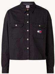 Tommy Hilfiger Cropped overshirt van denim met logoborduring en klepzakken - Zwart