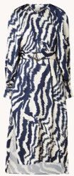 Ted Baker Sandiia maxi blousejurk met print en ceintuur - Donkerblauw