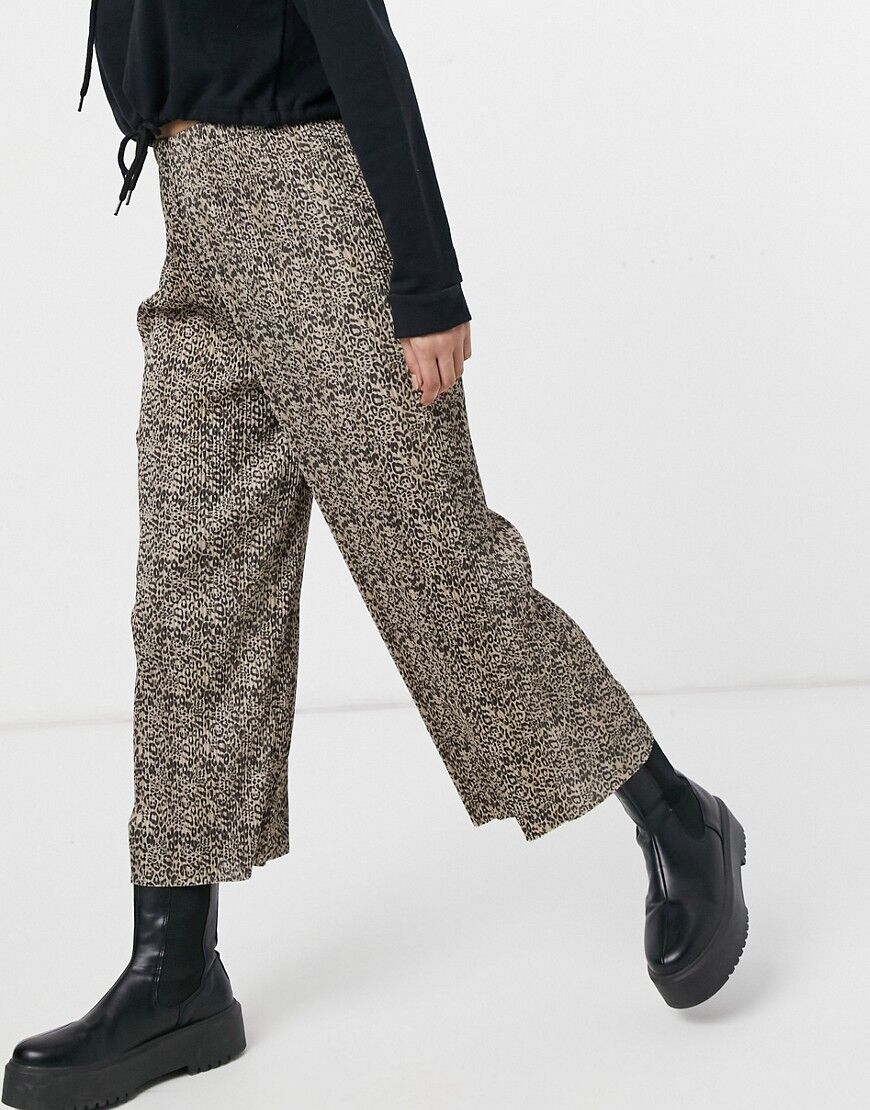 ASOS DESIGN plisse culotte trouser in animal print-Multi  Multi