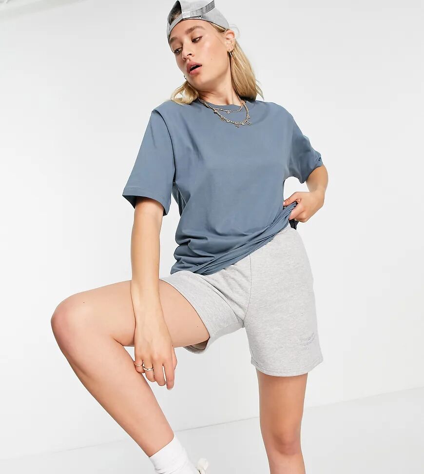 ASOS Tall ASOS DESIGN Tall ultimate oversized t-shirt in dolphin grey  Grey