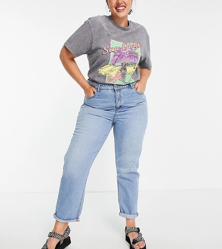 Don't Think Twice Plus Veron relaxed fit mom jeans in light blue wash  Blue