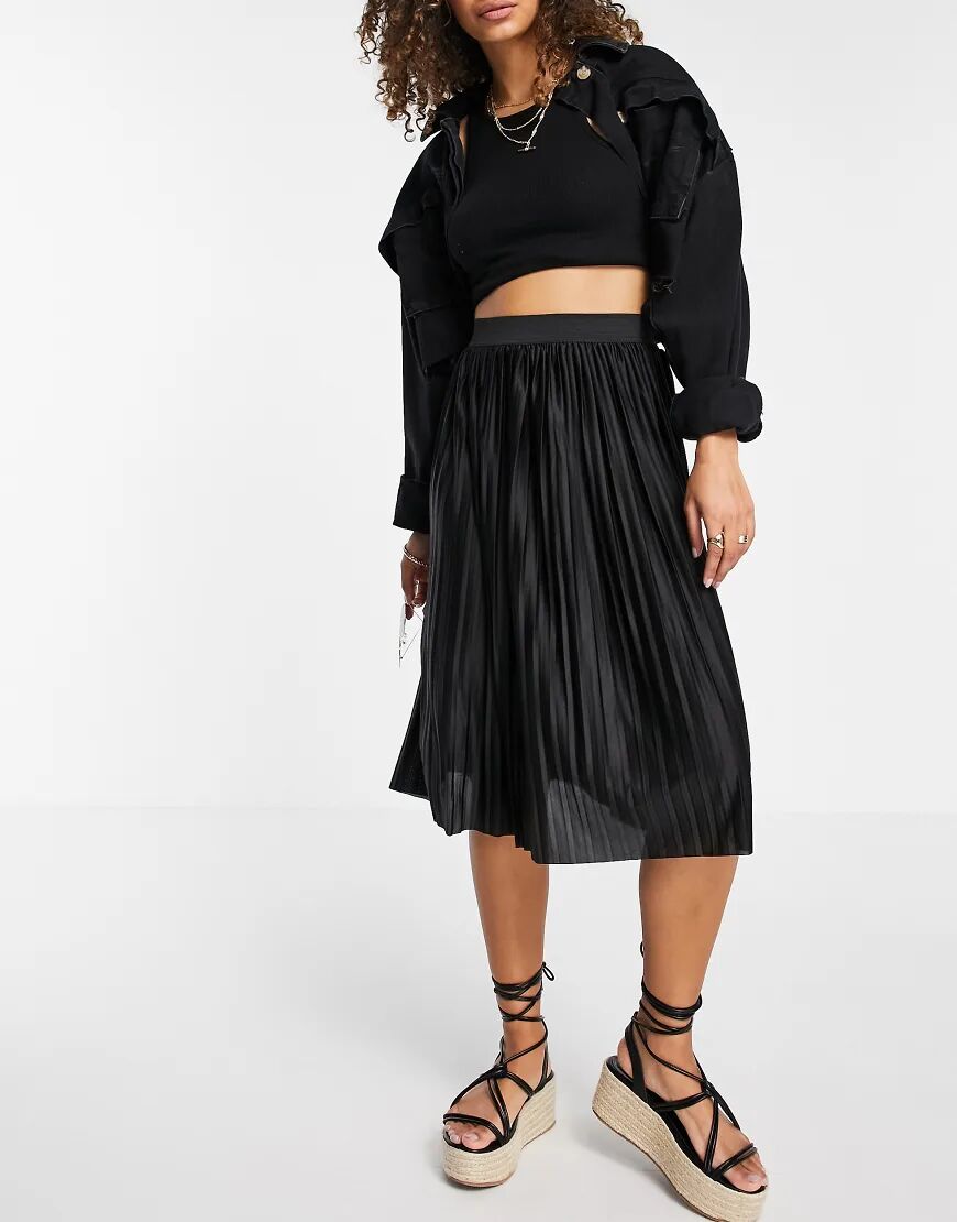 JDY pleated midi skirt in black  Black