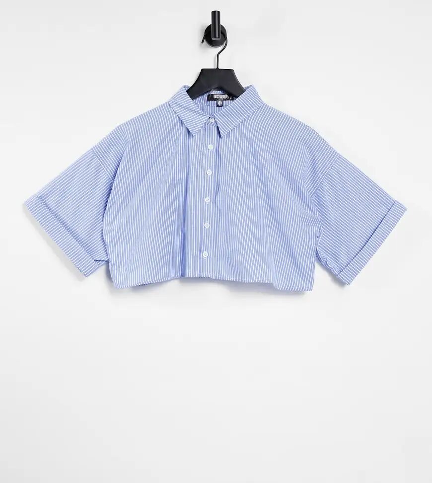 Missguided Petite poplin short sleeve crop shirt with raw hem in pinstripe-Blue  Blue