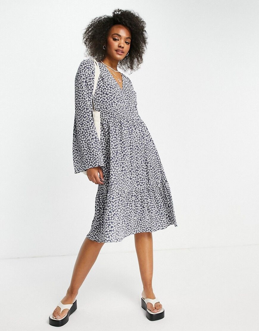 Monki Sandy long sleeve tired wrap smock dress in blue floral  Blue