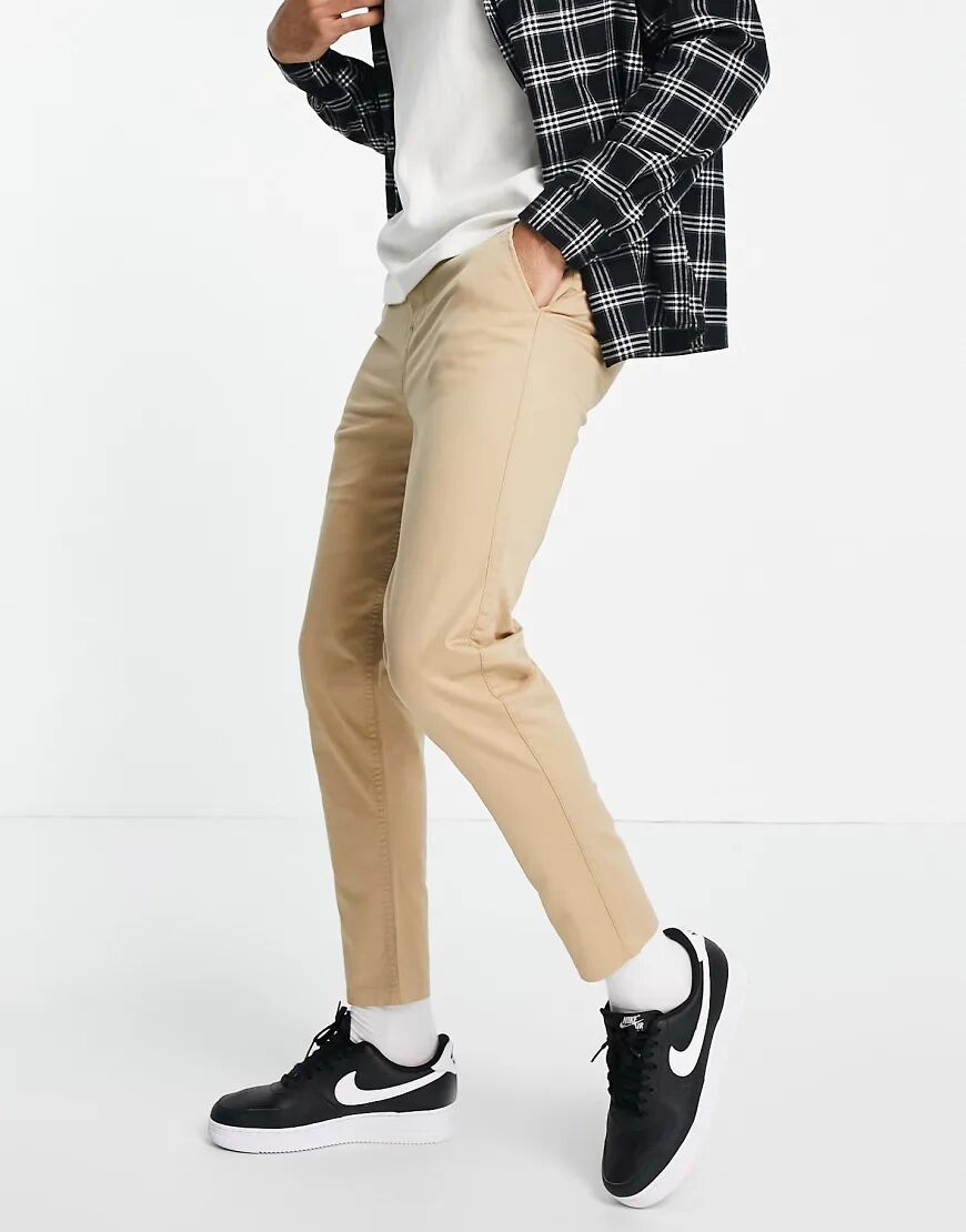 New Look tapered chino in tan-Brown  Brown