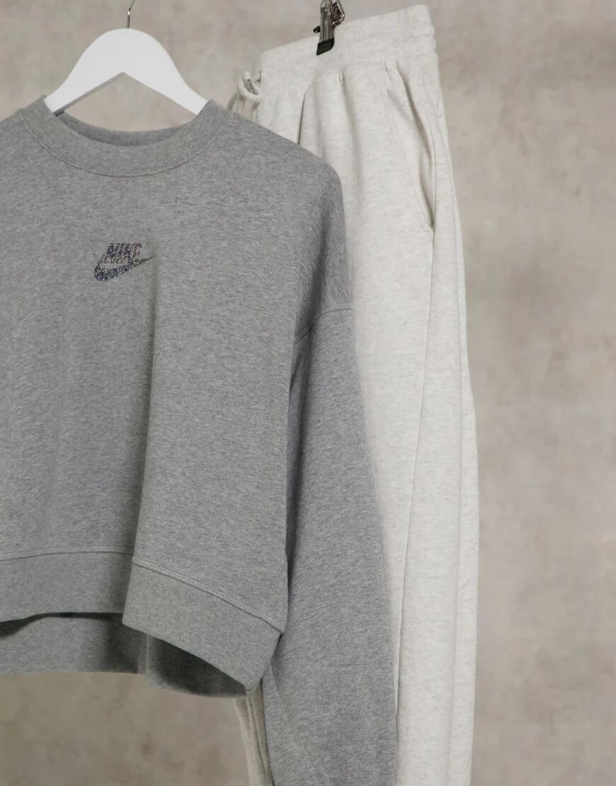 Nike MOVE TO ZERO sweatshirt in grey  Grey