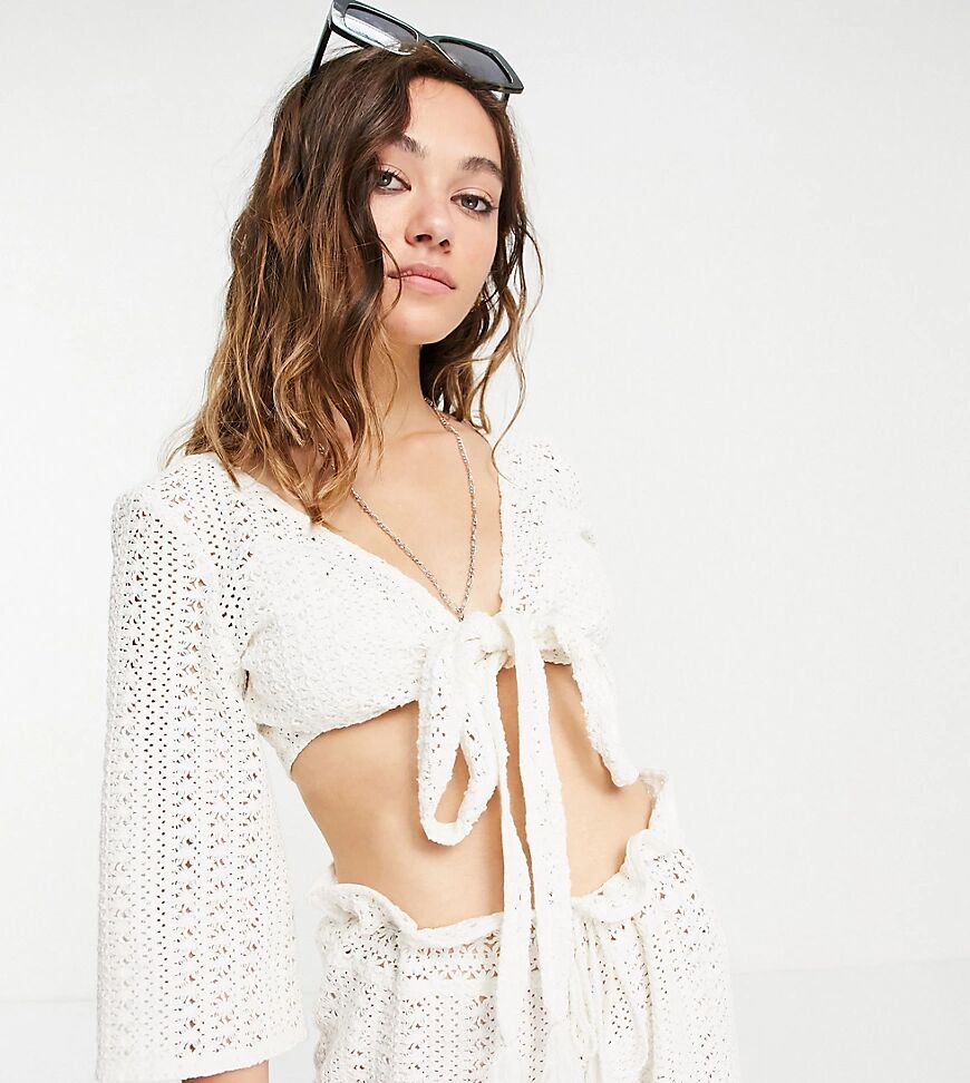 Reclaimed Vintage inspired couture beach tie front top in crochet co-ord-White  White