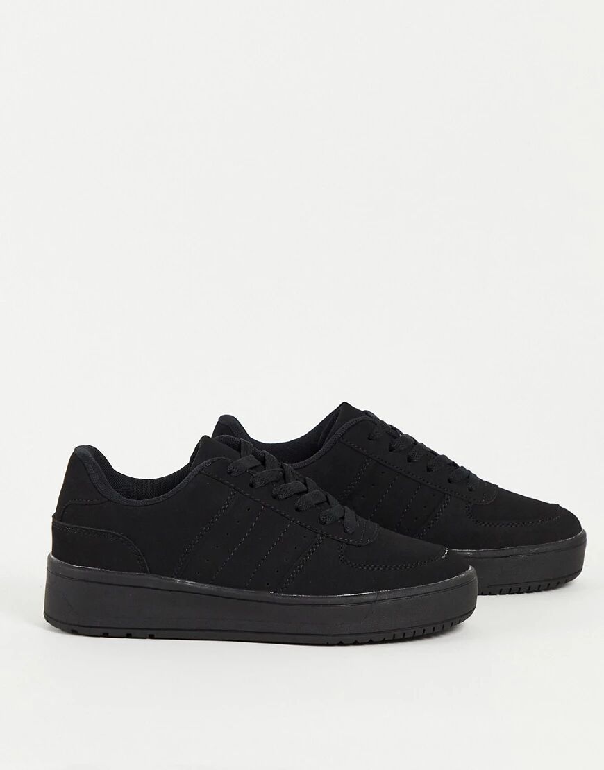 schuh Magnet lace up trainers in black  Black