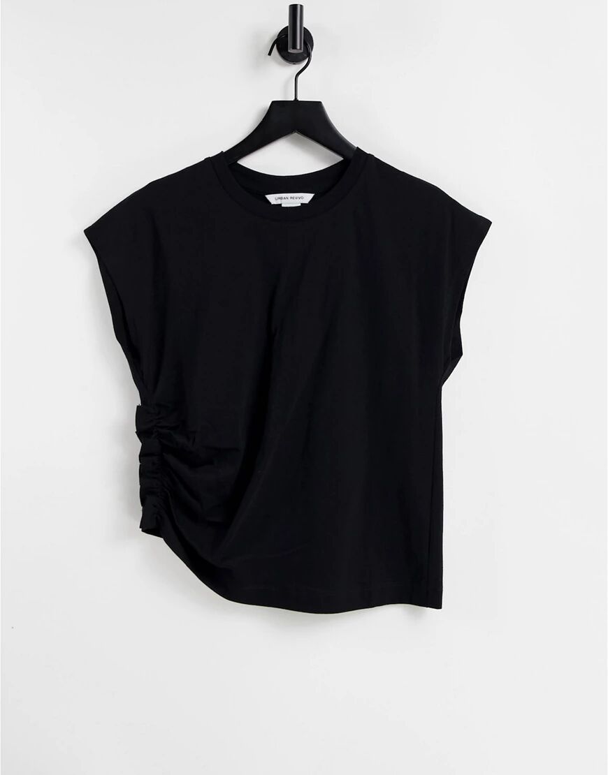 Urban Revivo cut out ruched detail t-shirt in black  Black