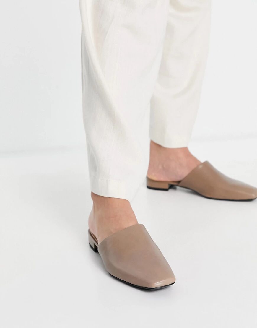 Vagabond Layla leather slip on mules in greige-Neutral  Neutral