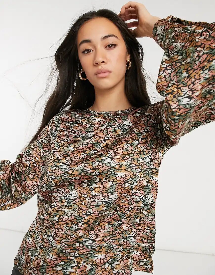 Vero Moda satin balloon sleeve blouse in mixed floral-Multi  Multi