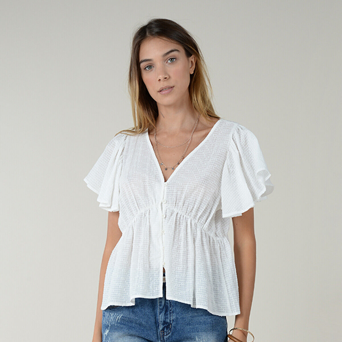 Molly Bracken Blusa de mangas curtas com franzido e decote em V, em algodão   Branco