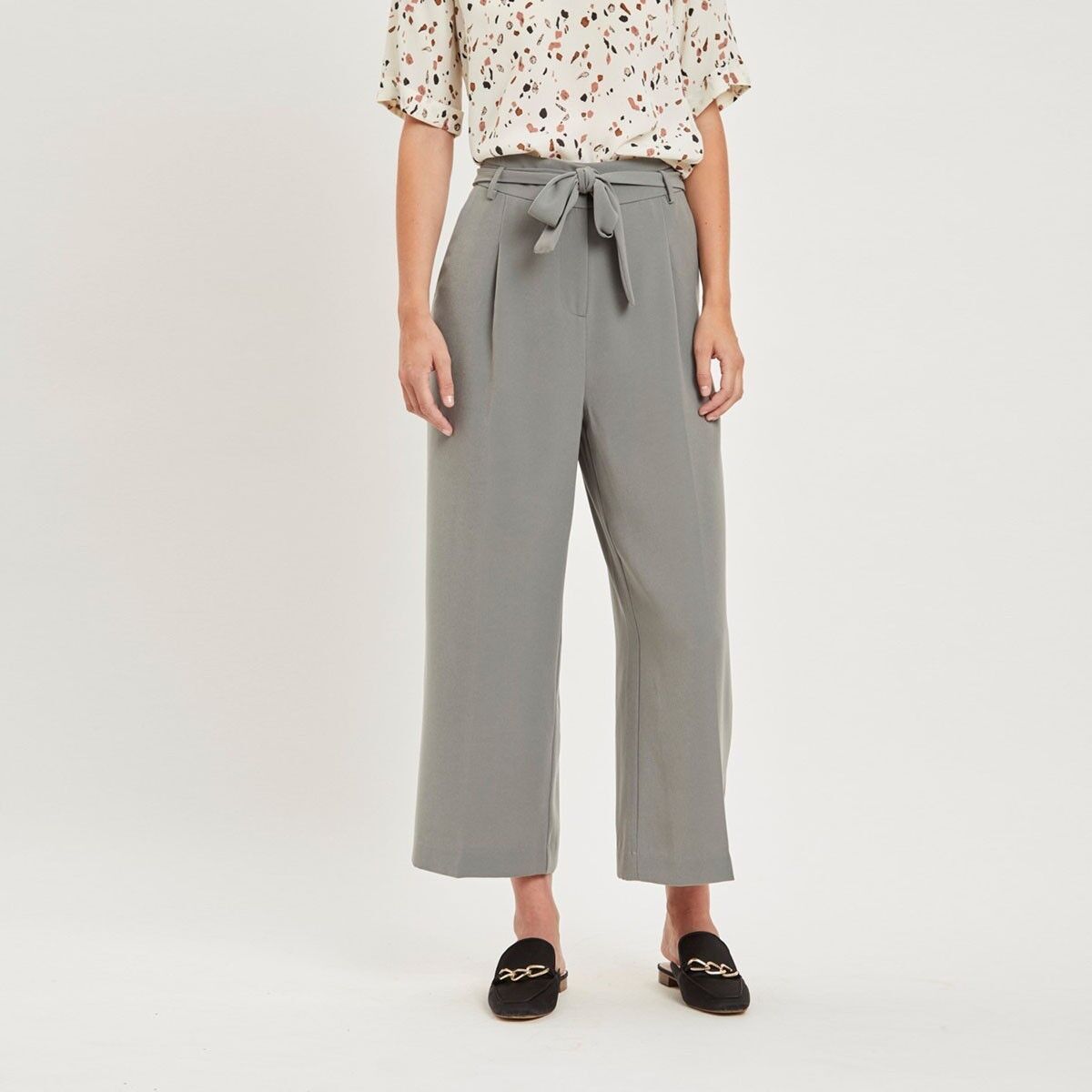 VILA Šedé culottes nohavice Viblami – 38